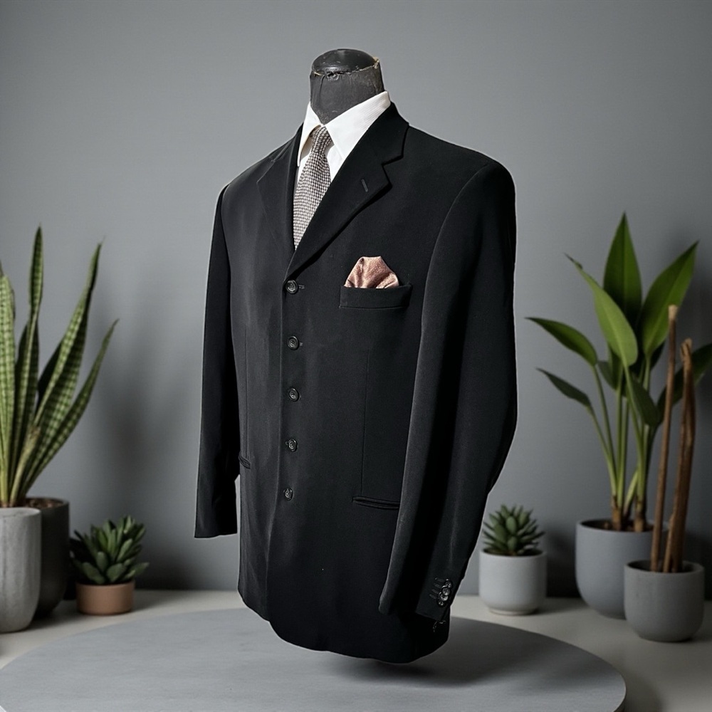 Elegant Black Men's Dress Blazer
☑️ - Picture 3 of 12